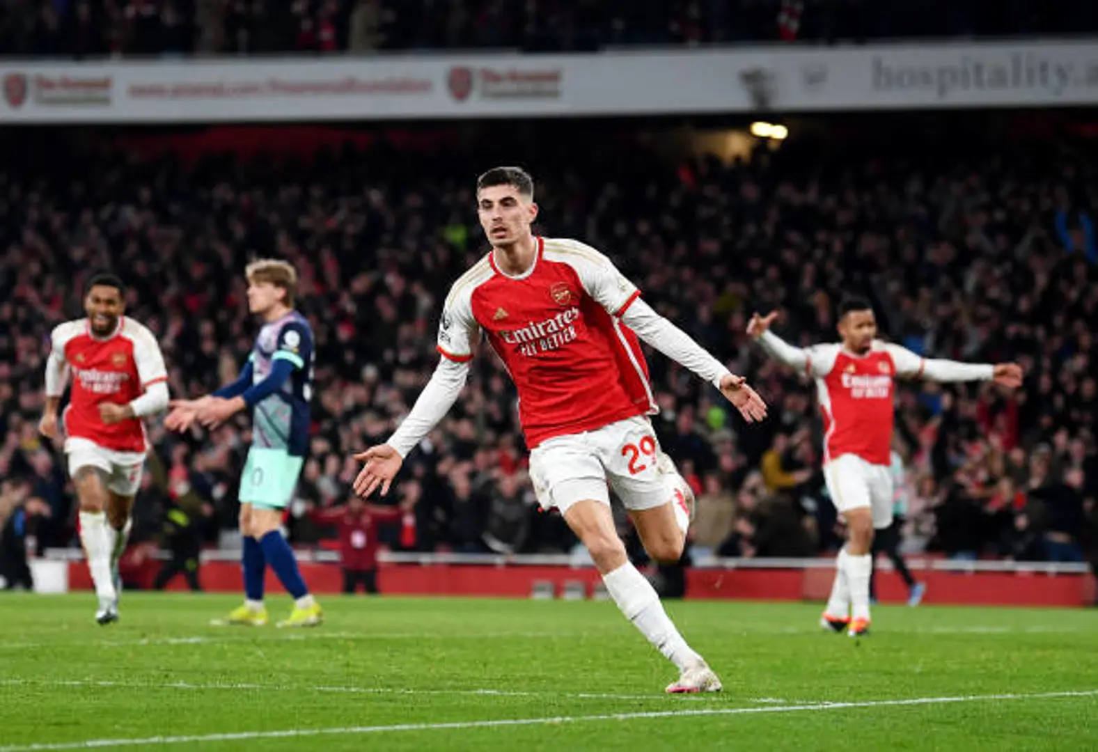 Lịch thi đấu, trực tiếp bóng đá hôm nay 28/4: Tottenham Hotspur vs Arsenal