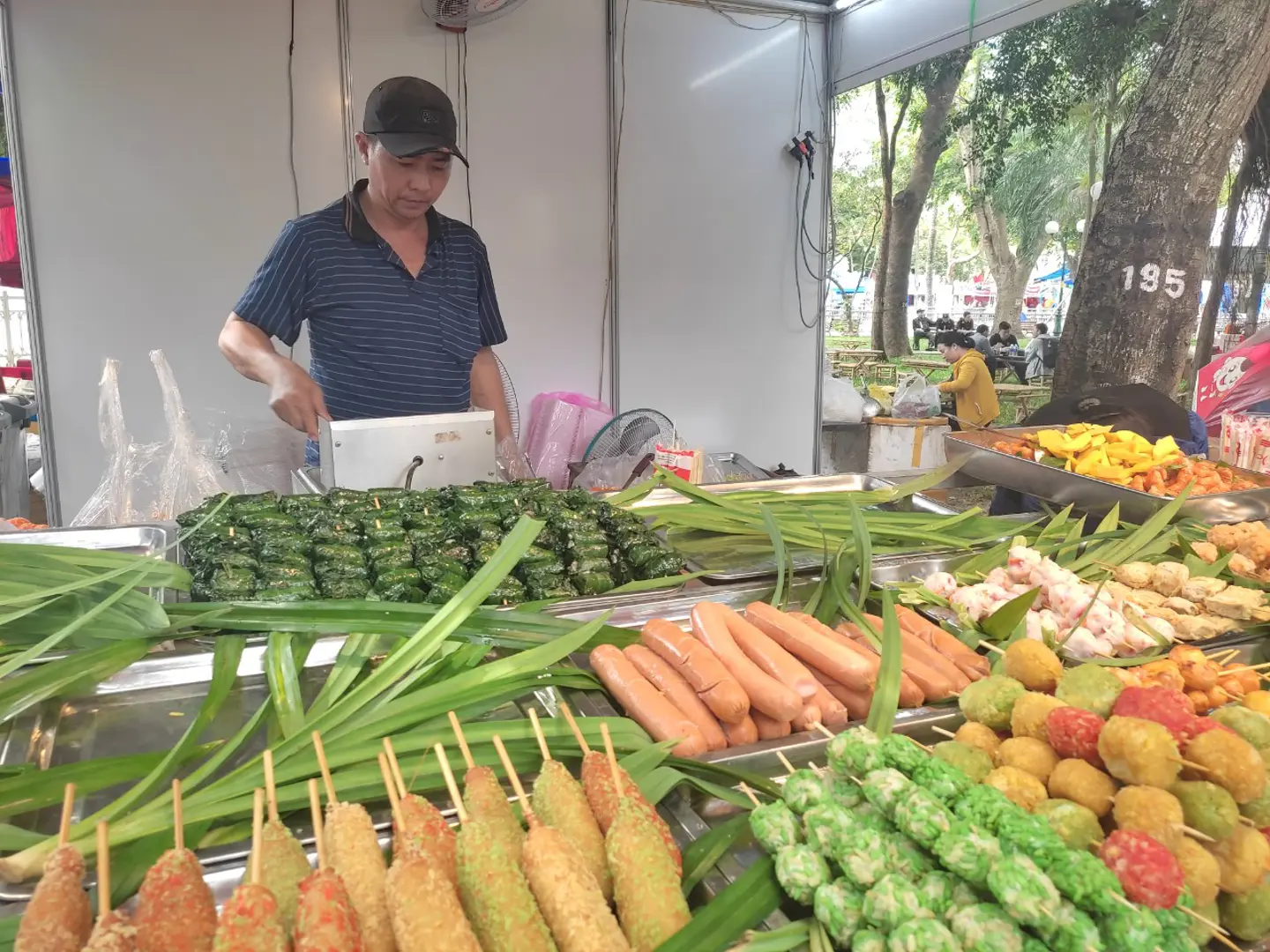 Tăng cường thanh tra, kiểm tra đột xuất an toàn thực phẩm trong tháng cao điểm