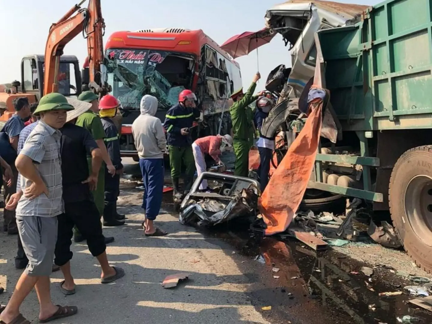 Tăng cường kiểm soát, phòng ngừa tai nạn giao thông trên các tuyến đường huyết mạch