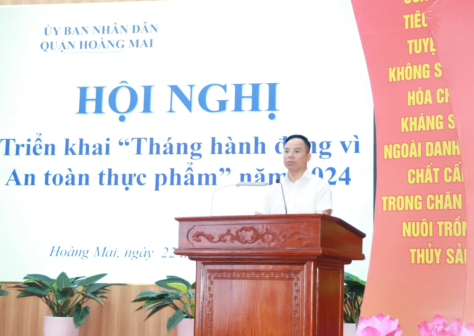 Quận Hoàng Mai triển khai “Tháng hành động vì An toàn thực phẩm” năm 2024