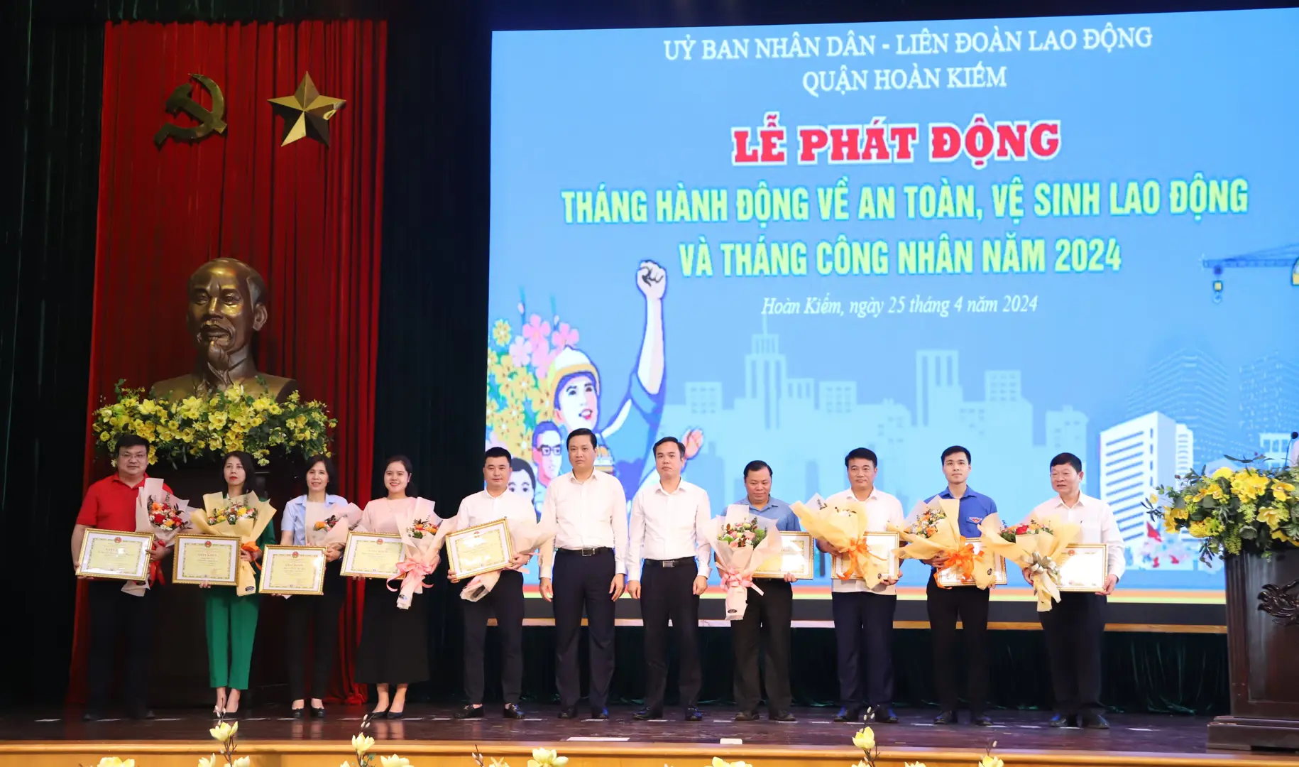 Quận Hoàn Kiếm phát động hưởng ứng Tháng Công nhân năm 2024