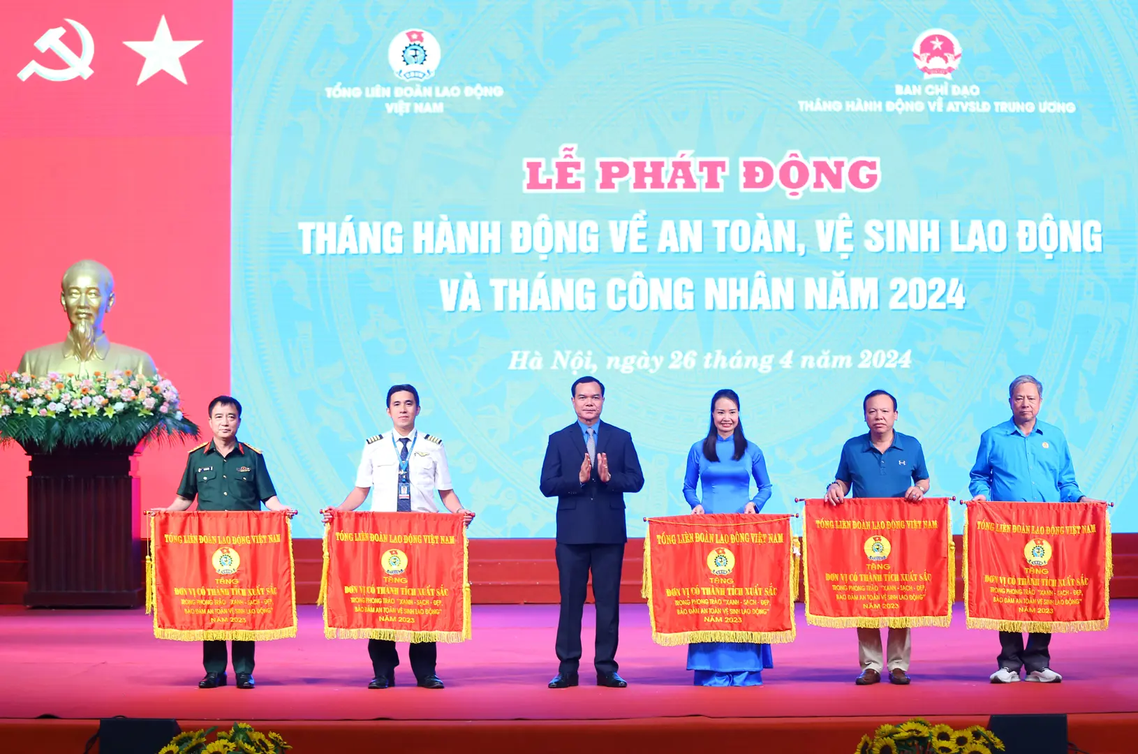 Bảo đảm môi trường làm việc an toàn, vệ sinh lao động