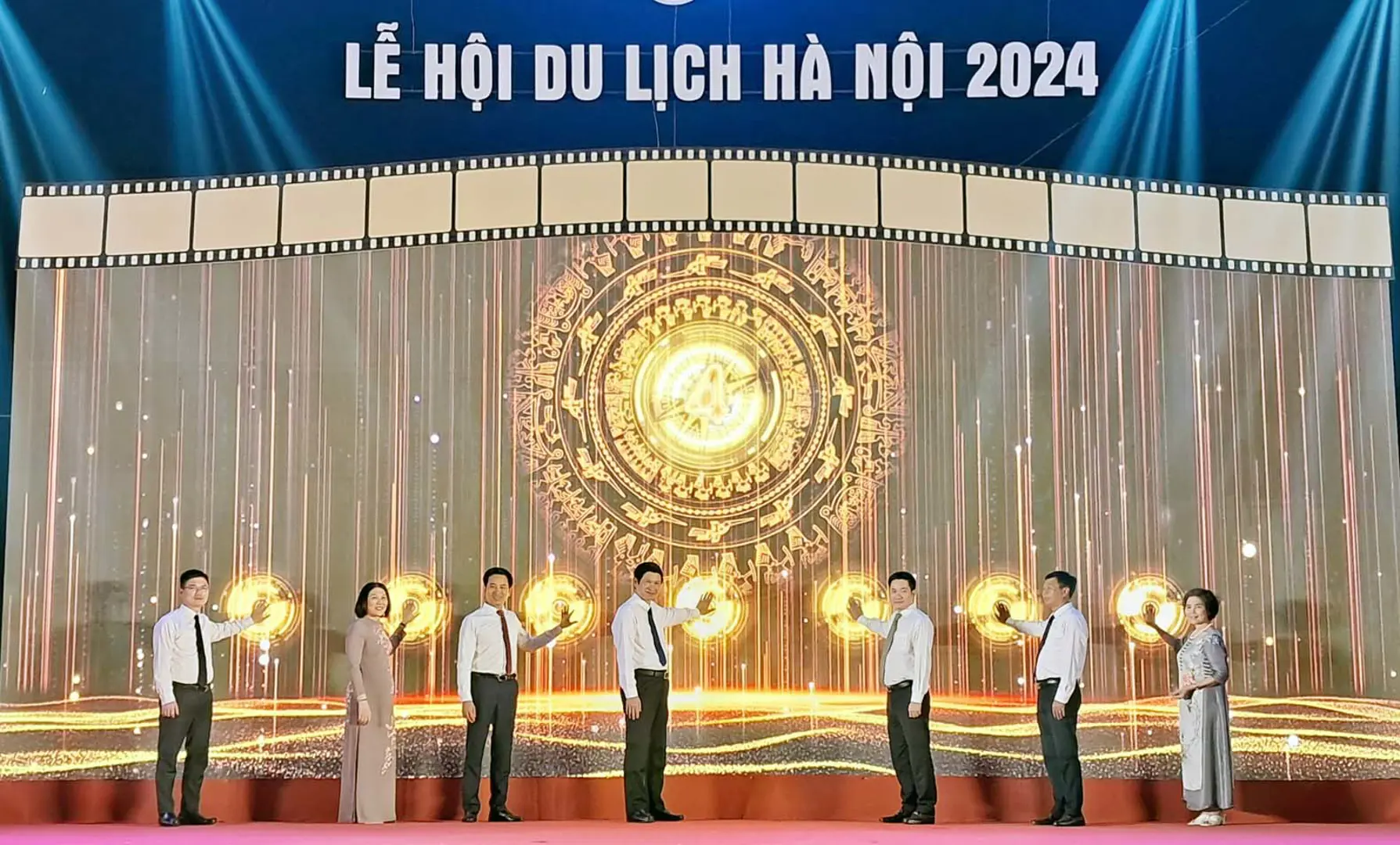 Khai mạc Lễ hội du lịch Hà Nội 2024