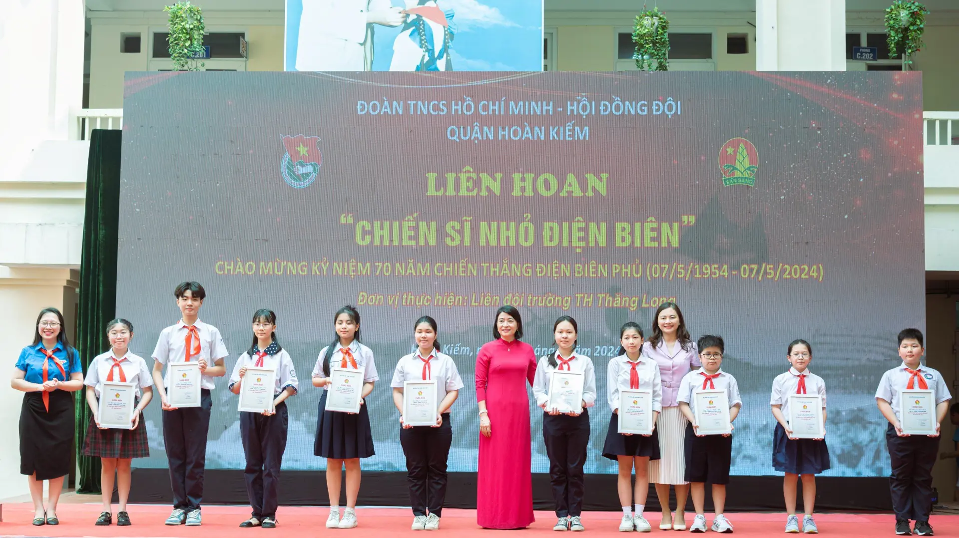 Quận Hoàn Kiếm: sôi nổi hoạt động Liên hoan Chiến sỹ nhỏ Điện Biên