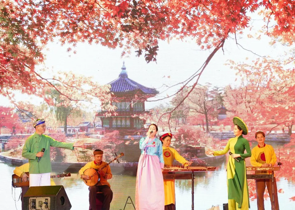 Hà Nội: các ngành công nghiệp văn hóa đóng góp khoảng 5% GRDP