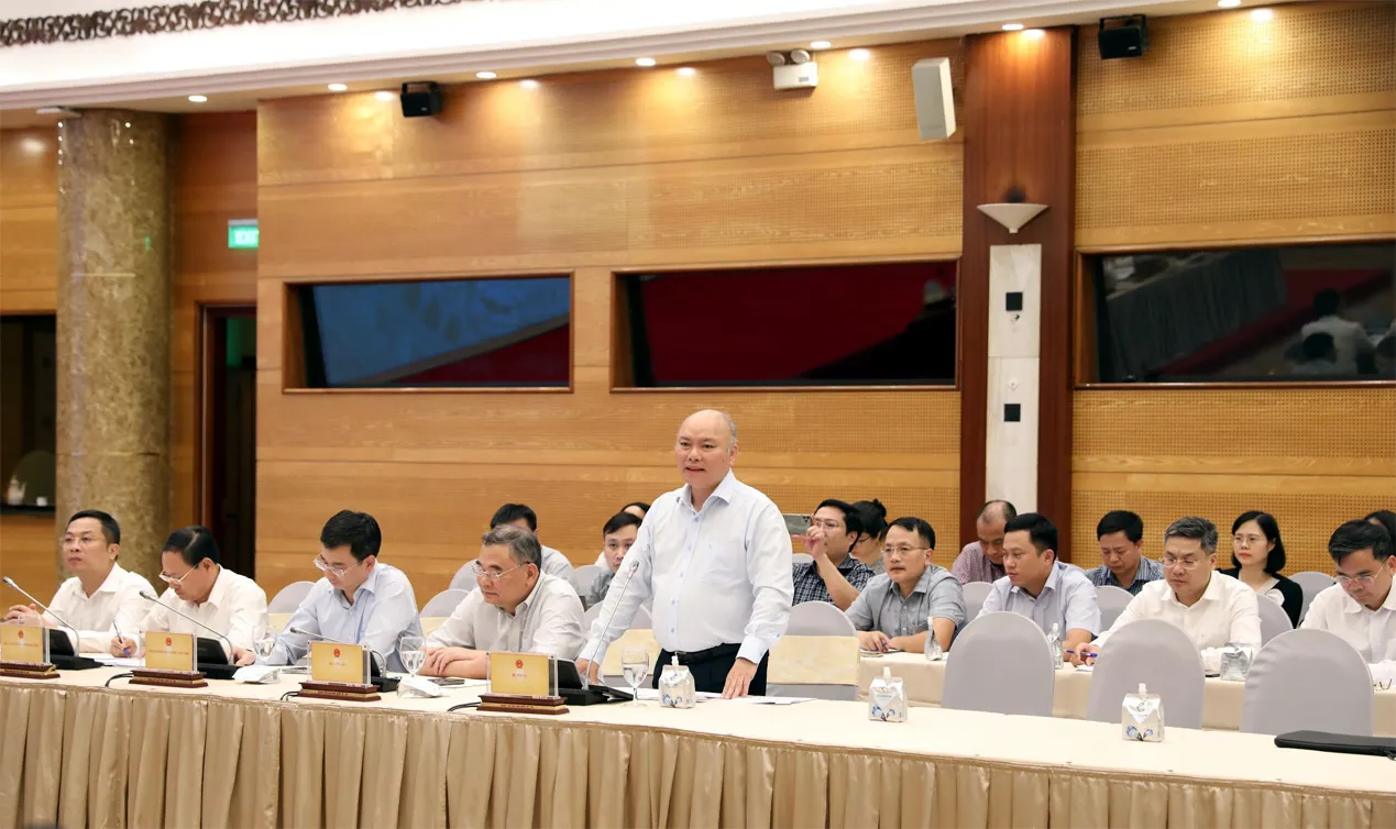 Bộ Nội vụ: lương mới đảm bảo không thấp hơn lương cũ