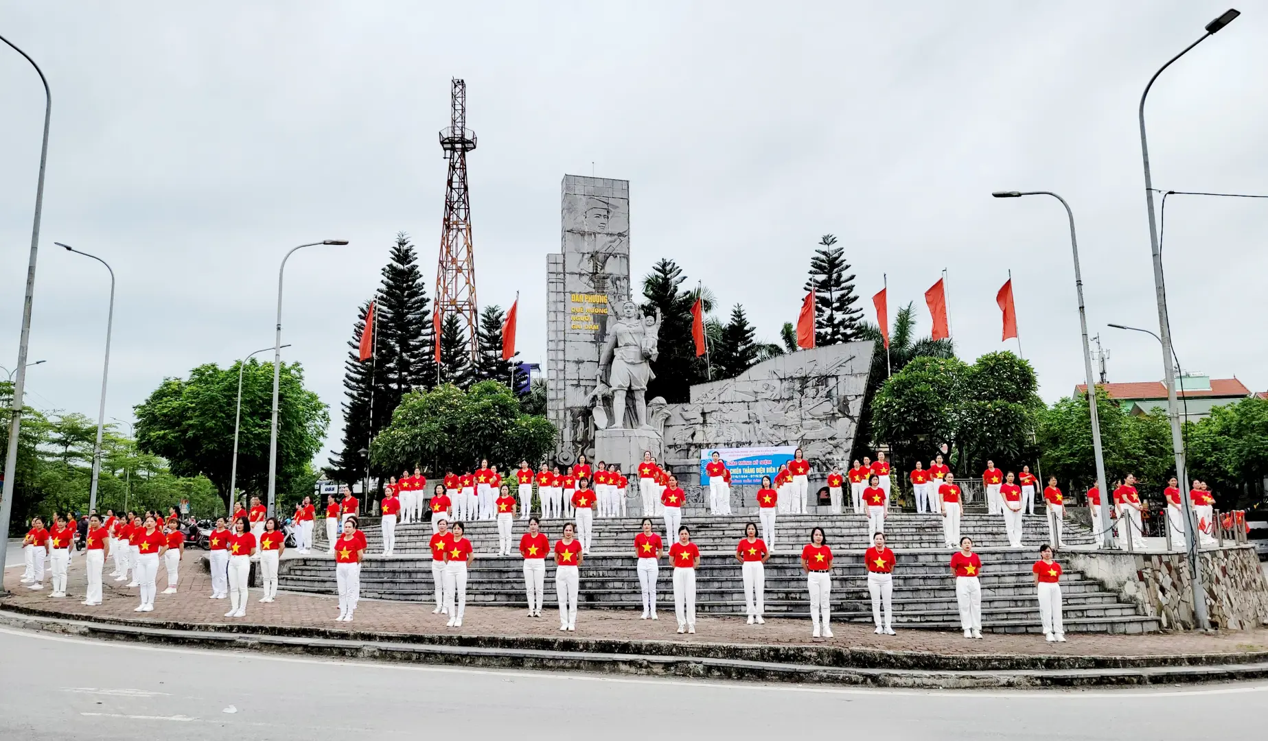 Sôi nổi hoạt động kỷ niệm Chiến thắng Điện Biên Phủ của phụ nữ Đan Phượng