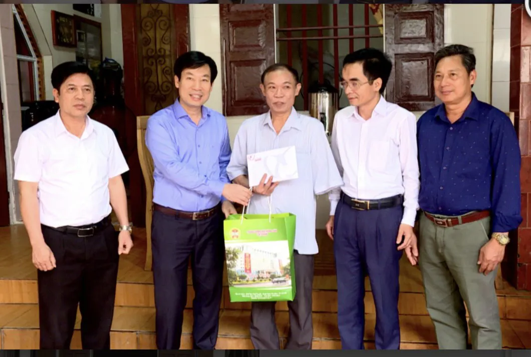 Thái Bình: thăm, tặng quà các nạn nhân bị tai nạn lao động