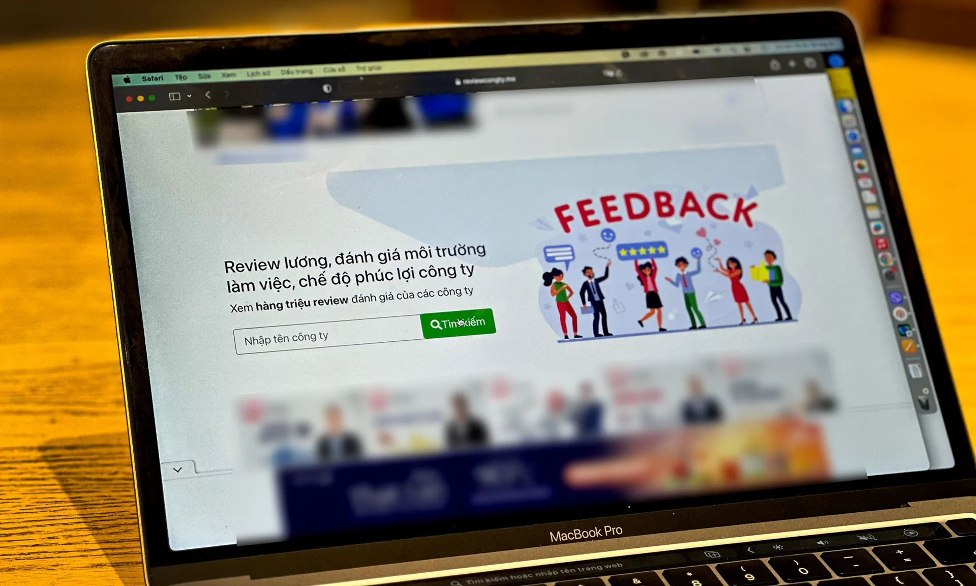 Web 'review công ty' trái phép xuất hiện tràn lan trên mạng