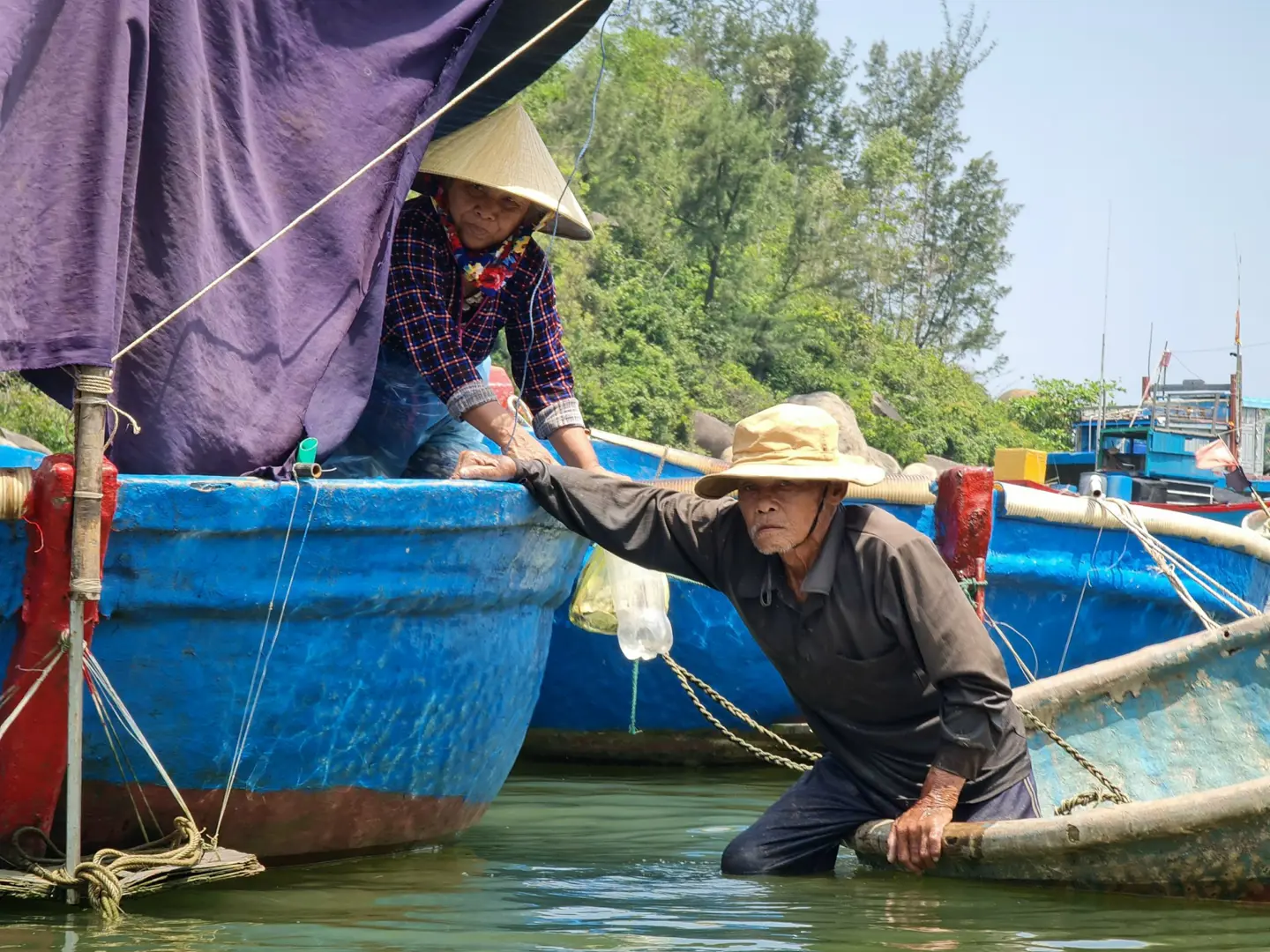 Chòng chành thuyền thúng