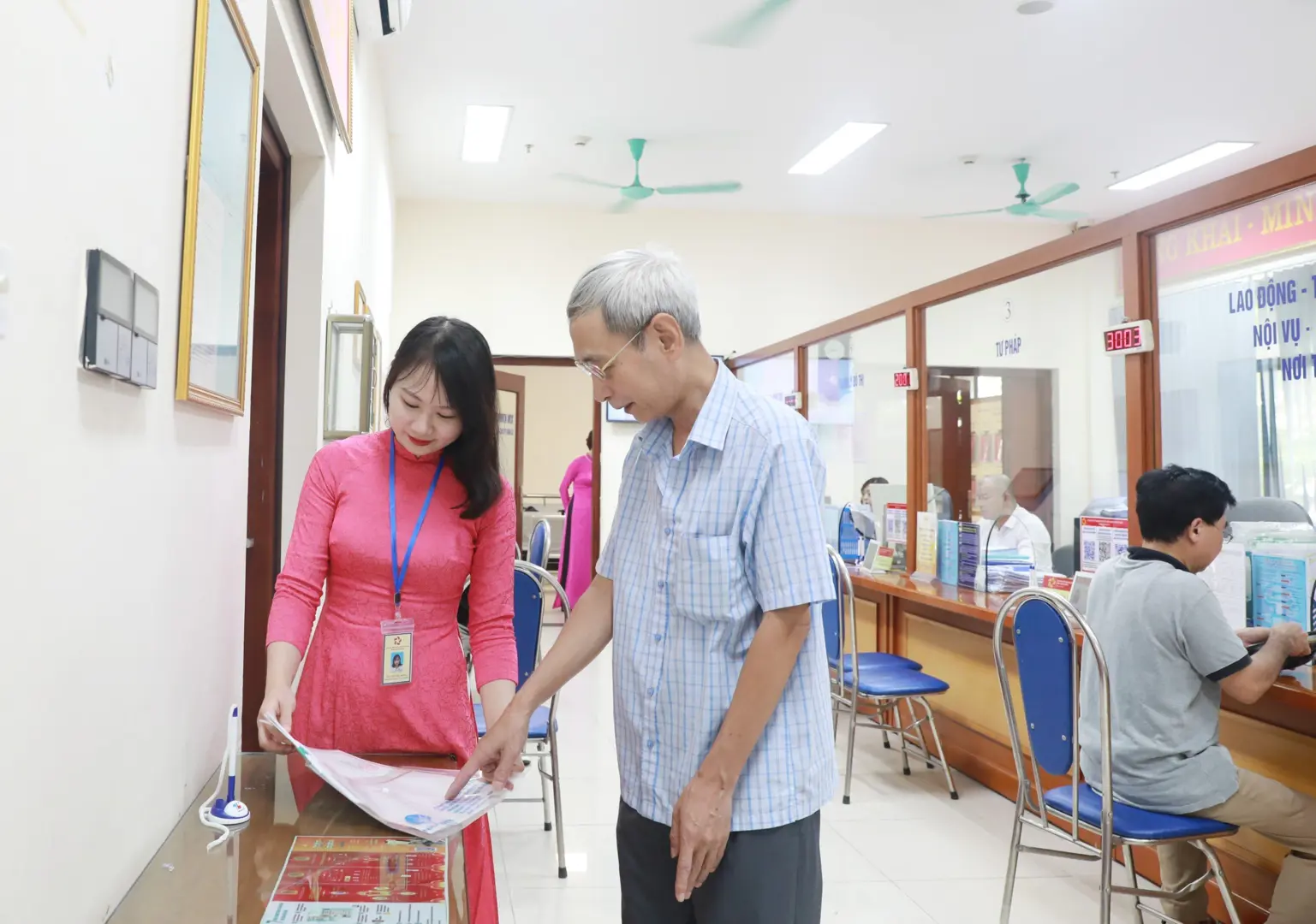 Hà Nội: Thi đua "Người tốt, việc tốt" lan tỏa sâu rộng trong cộng đồng