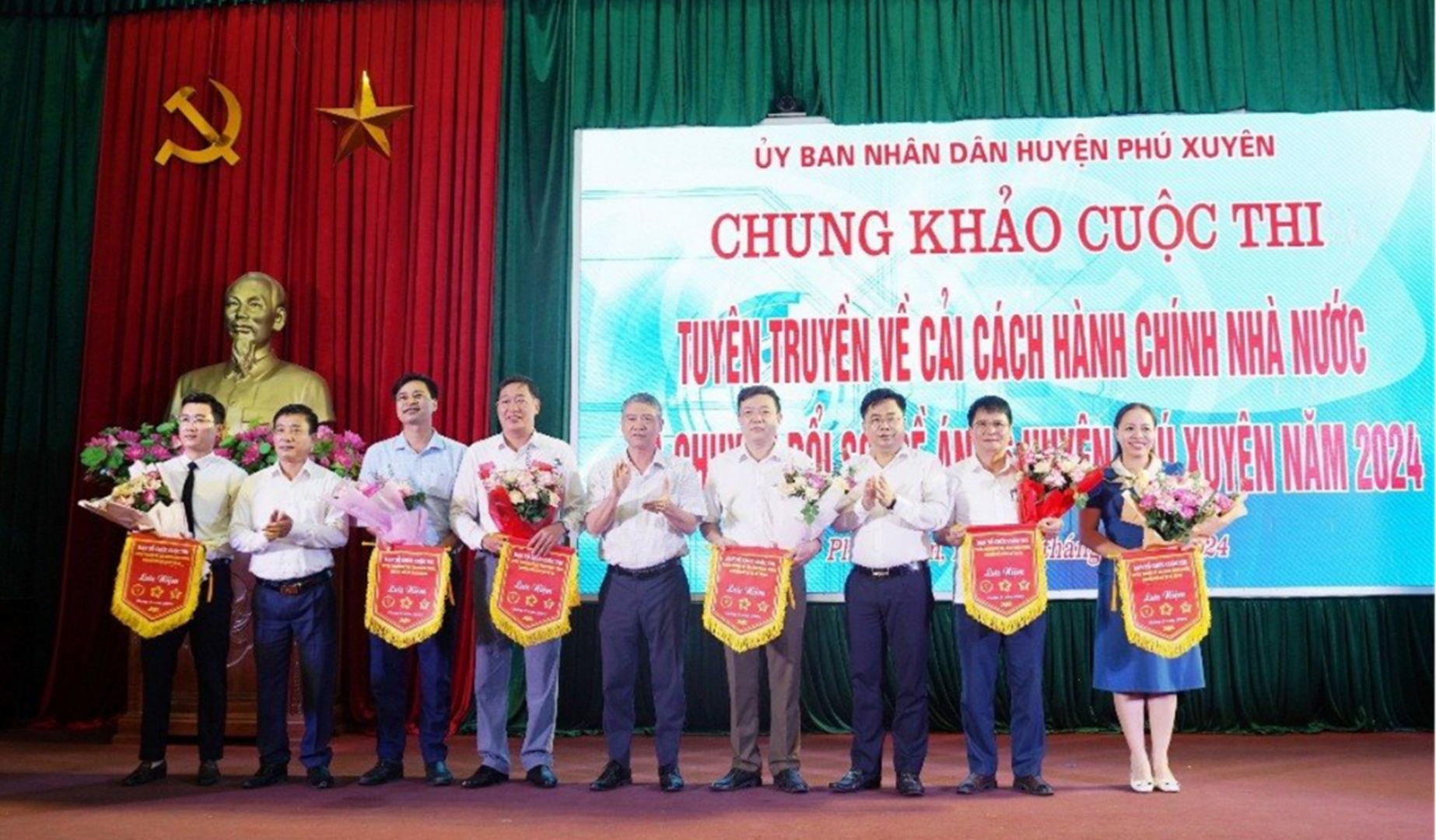 Huyện Phú Xuyên thi chung khảo tuyên truyền cải cách hành chính, chuyển đổi số