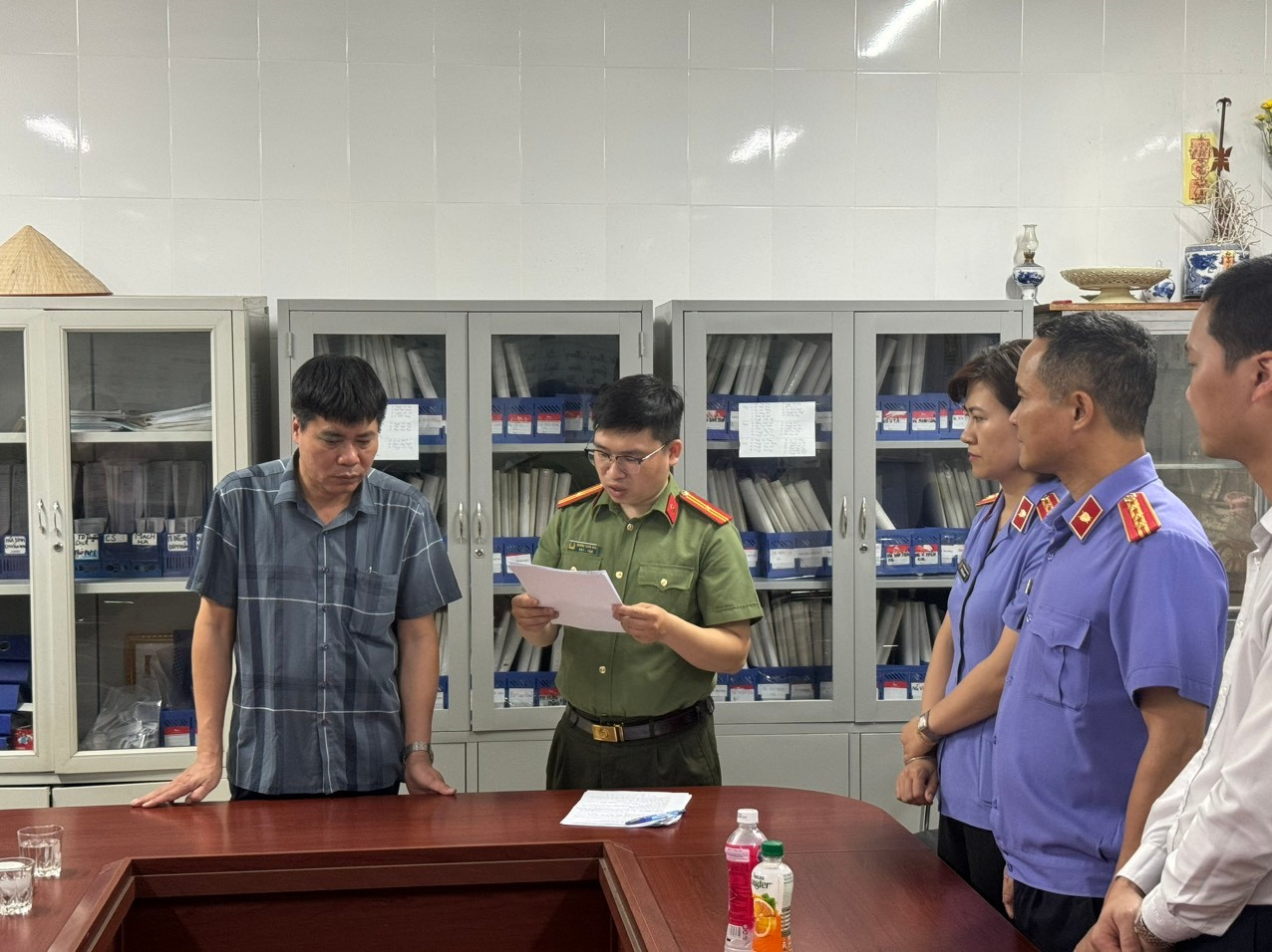 Bắt Trưởng khoa Bệnh viện Tâm thần Trung ương I vì tội nhận hối lộ