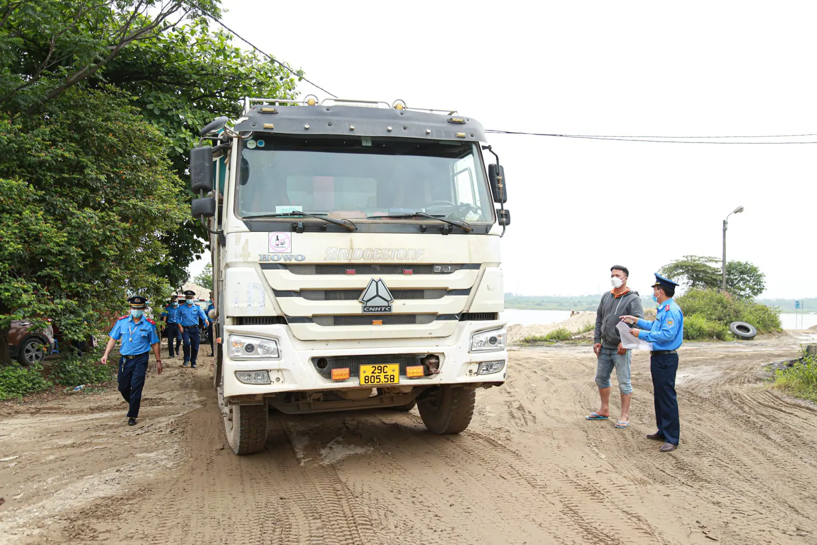 Thanh tra Sở GTVT Hà Nội chủ động đảm bảo trật tự, an toàn giao thông