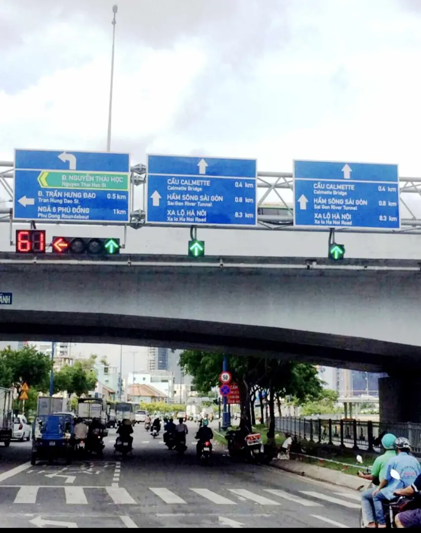 TP Hồ Chí Minh: điều chỉnh tín hiệu đèn giao thông phục vụ thi tốt nghiệp