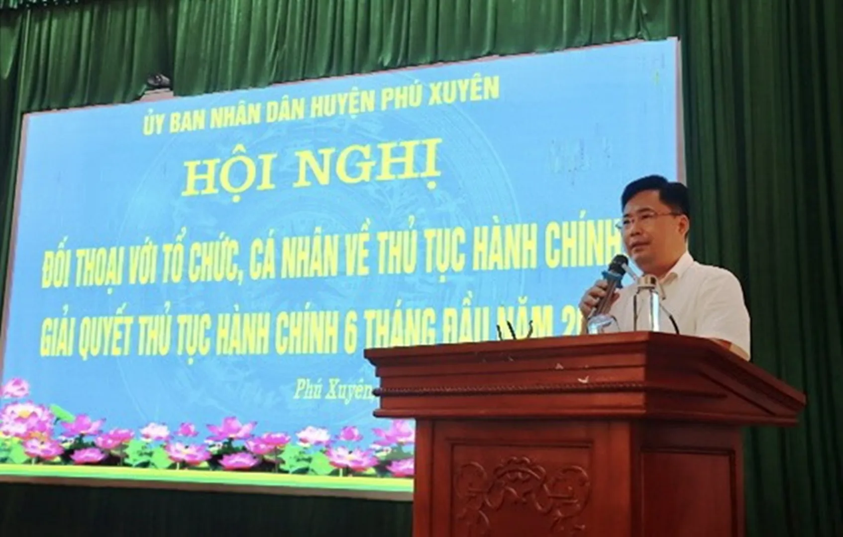 Phú Xuyên đối thoại với tổ chức, cá nhân về thủ tục hành chính năm 2024