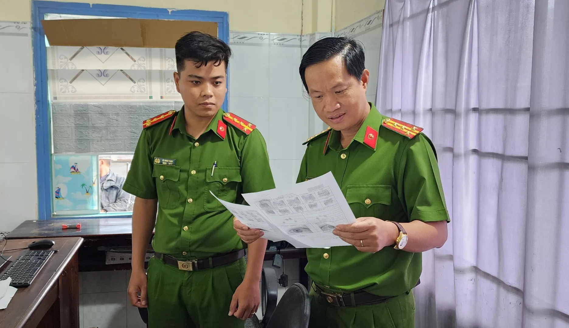 Công an Kiên Giang đồng loạt cấp căn cước cho người dân