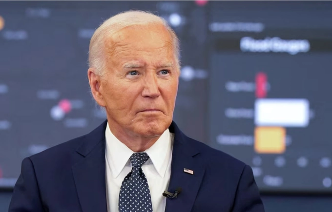 Đảng Dân chủ quan ngại trước quyết tâm của ông Biden