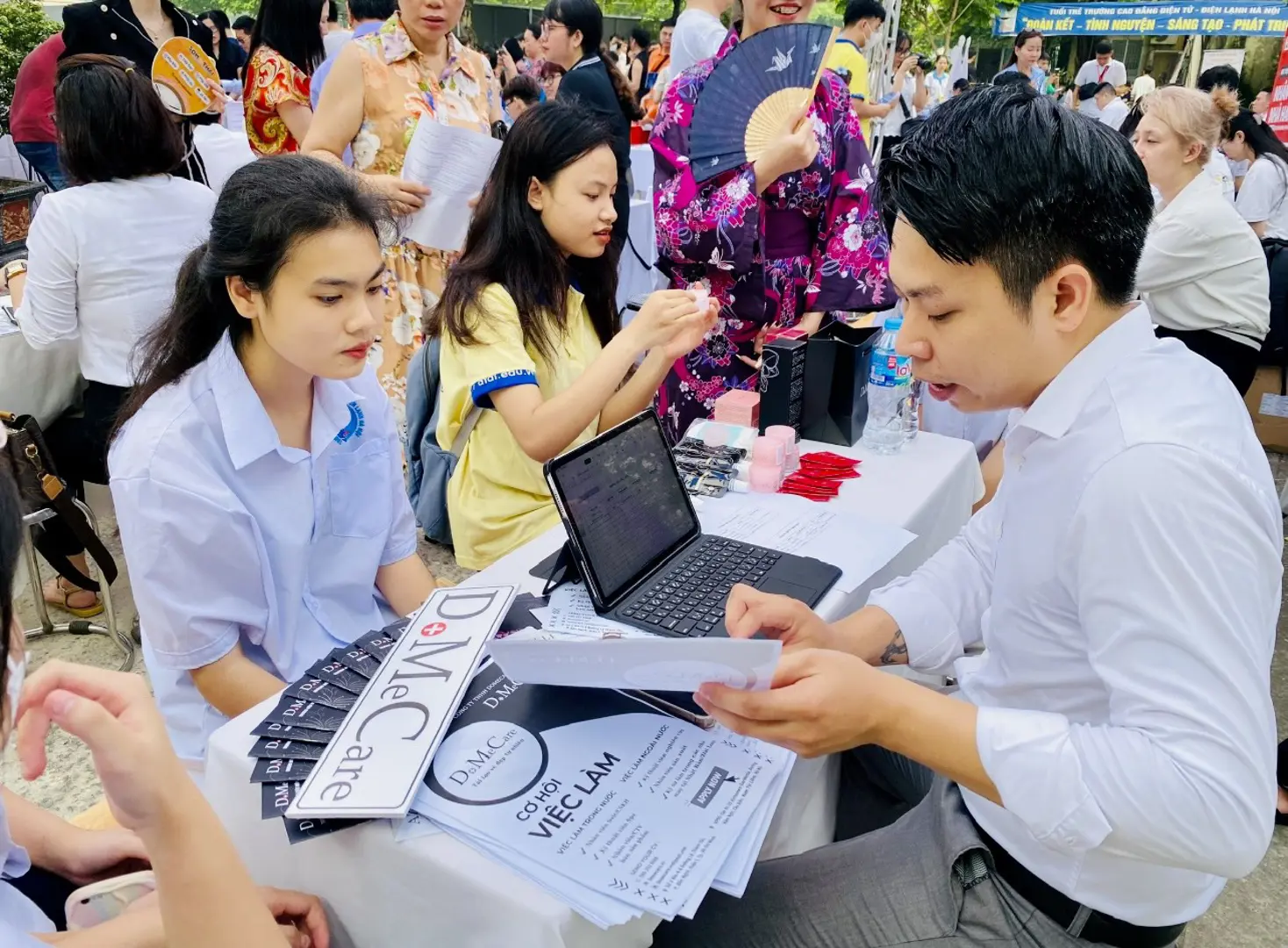 3 nhóm ngành nghề đang có nhu cầu tuyển dụng lao động tăng cao