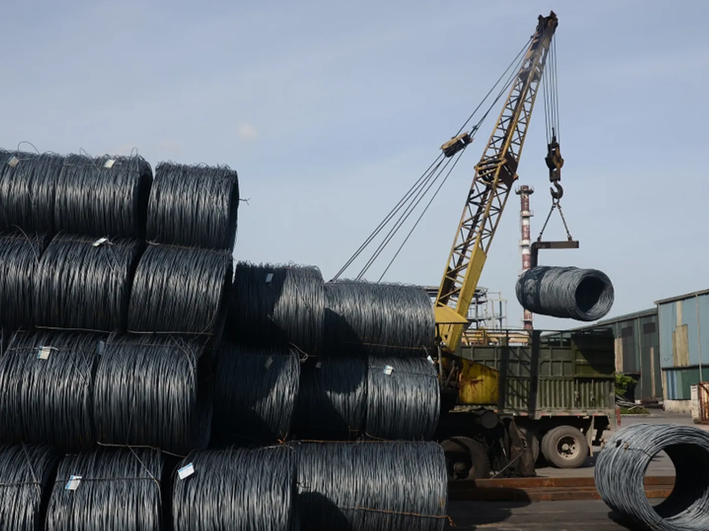 Giá thép hôm nay ngày 15/7: tăng 14 Nhân dân tệ trên sàn giao dịch