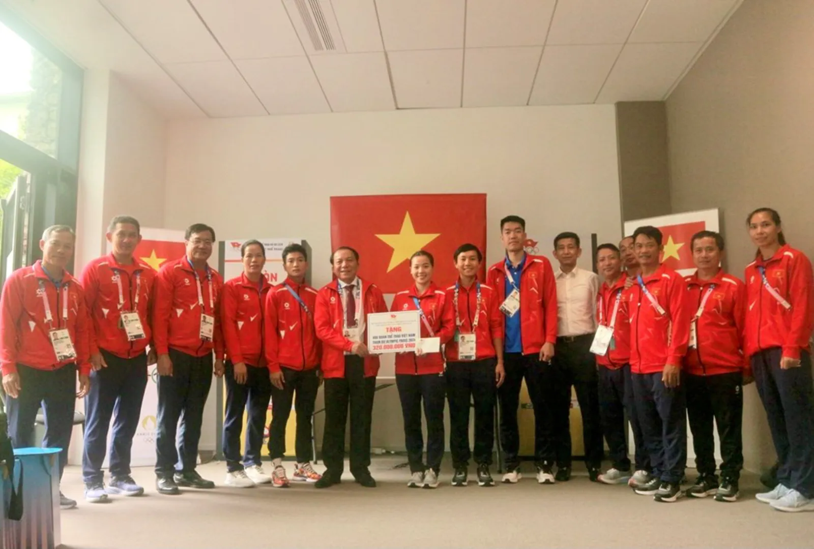 Bộ trưởng Nguyễn Văn Hùng “tiếp lửa” cho các VĐV dự Olympic Paris 2024