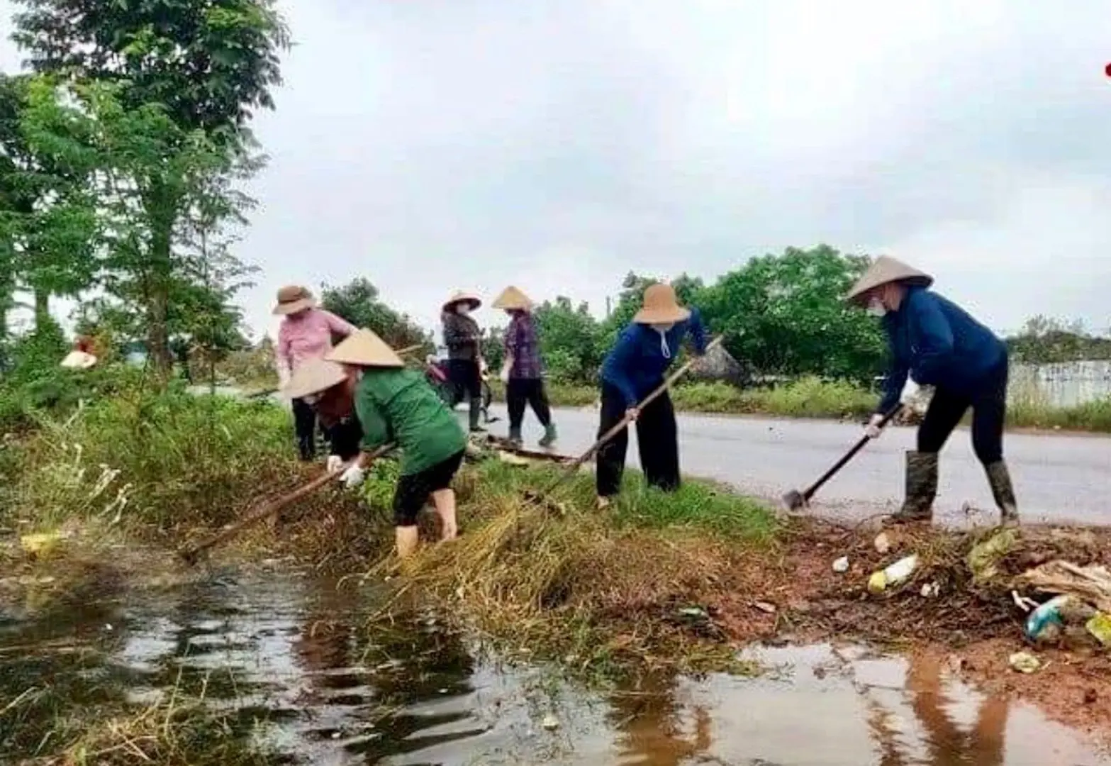 Hà Nội: đời sống người dân vùng ngập lụt dần ổn định trở lại