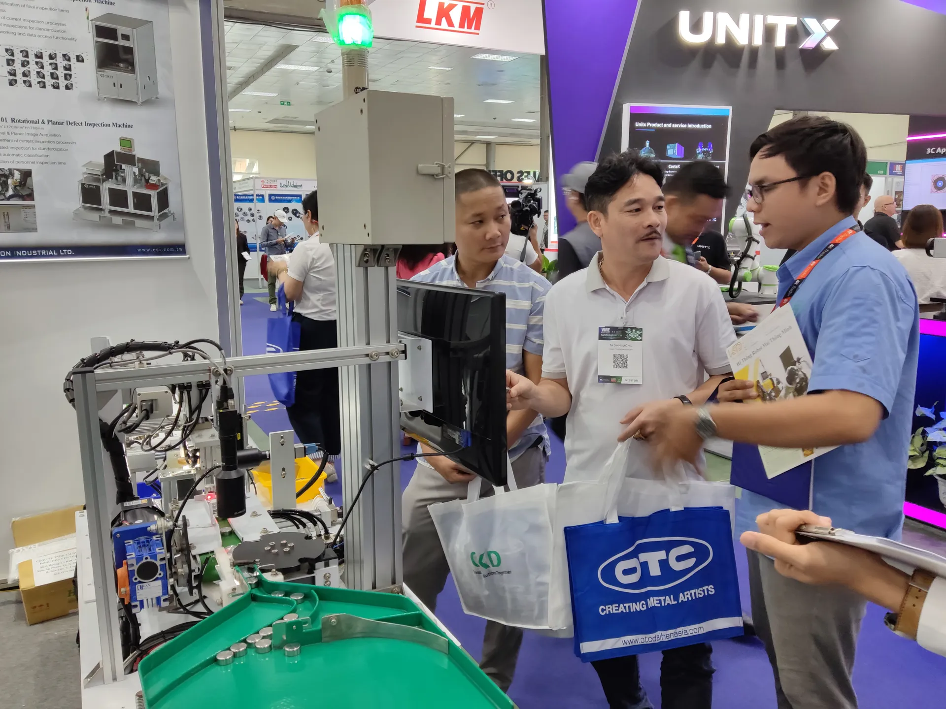 Liên kết vùng, hình thành chuỗi hỗ trợ doanh nghiệp phát triển bền vững