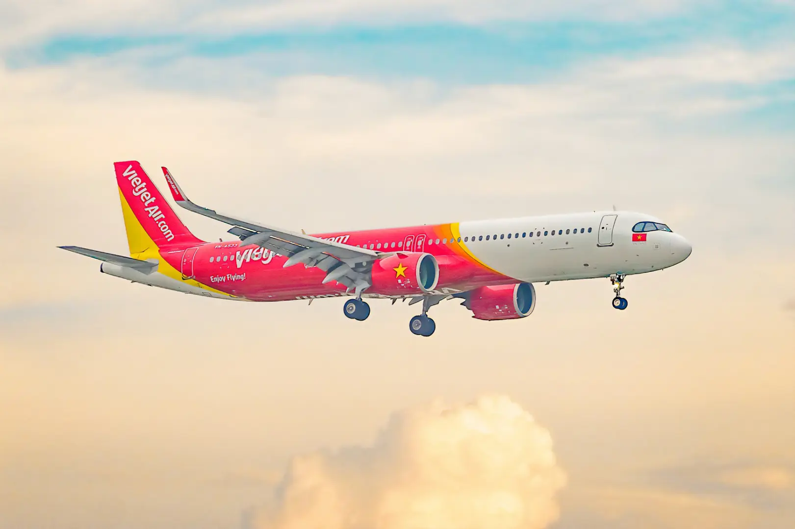 Cổ phiếu của Vietjet liên tục bị khối ngoại xả mạnh