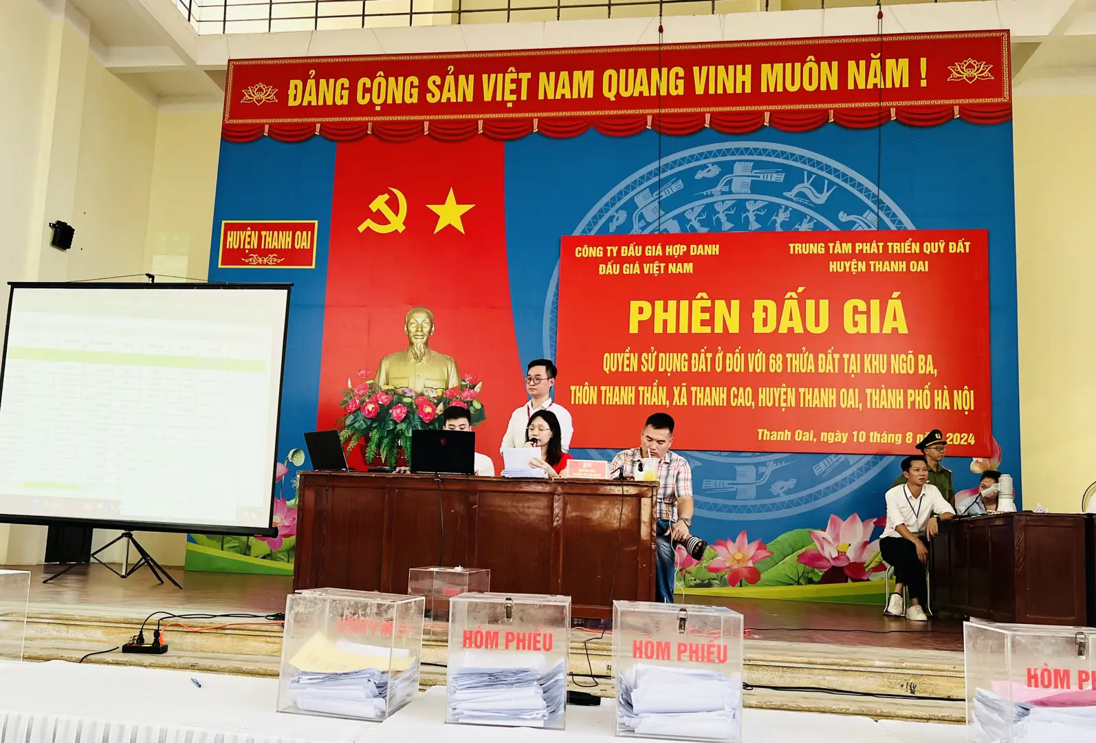 Không có hiện tượng gom đất, trục lợi từ đấu giá đất tại huyện Thanh Oai