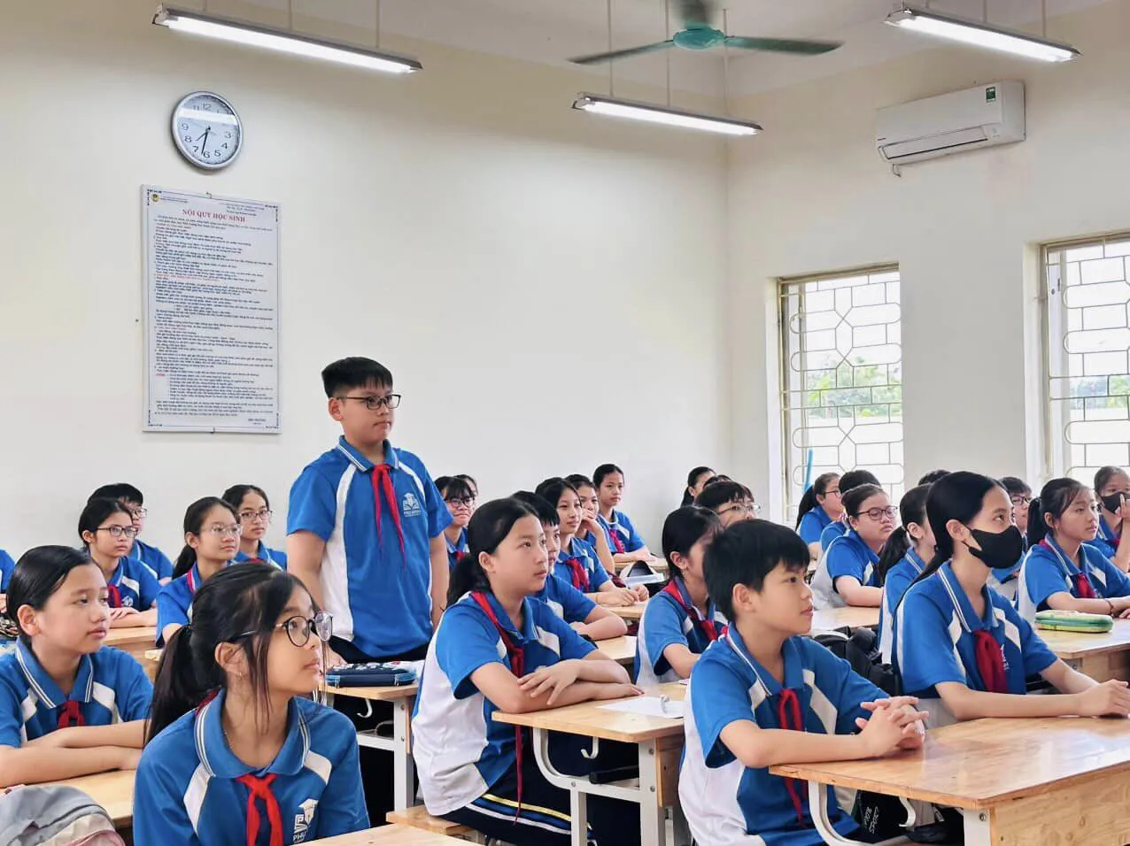 Tuyệt đối không được ép buộc học sinh học thêm