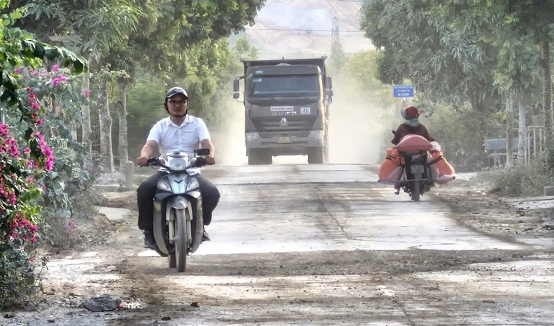 Hà Tĩnh: ám ảnh “hung thần” chở đất cao tốc Bãi Vọt- Hàm Nghi