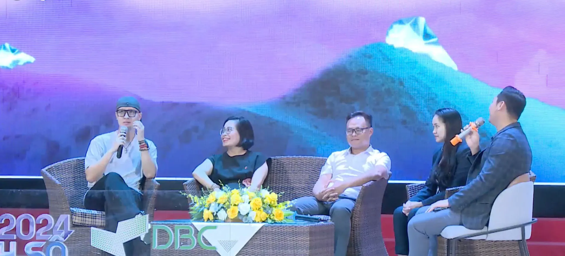 Cơ hội để sinh viên kinh doanh số bước vào thương trường