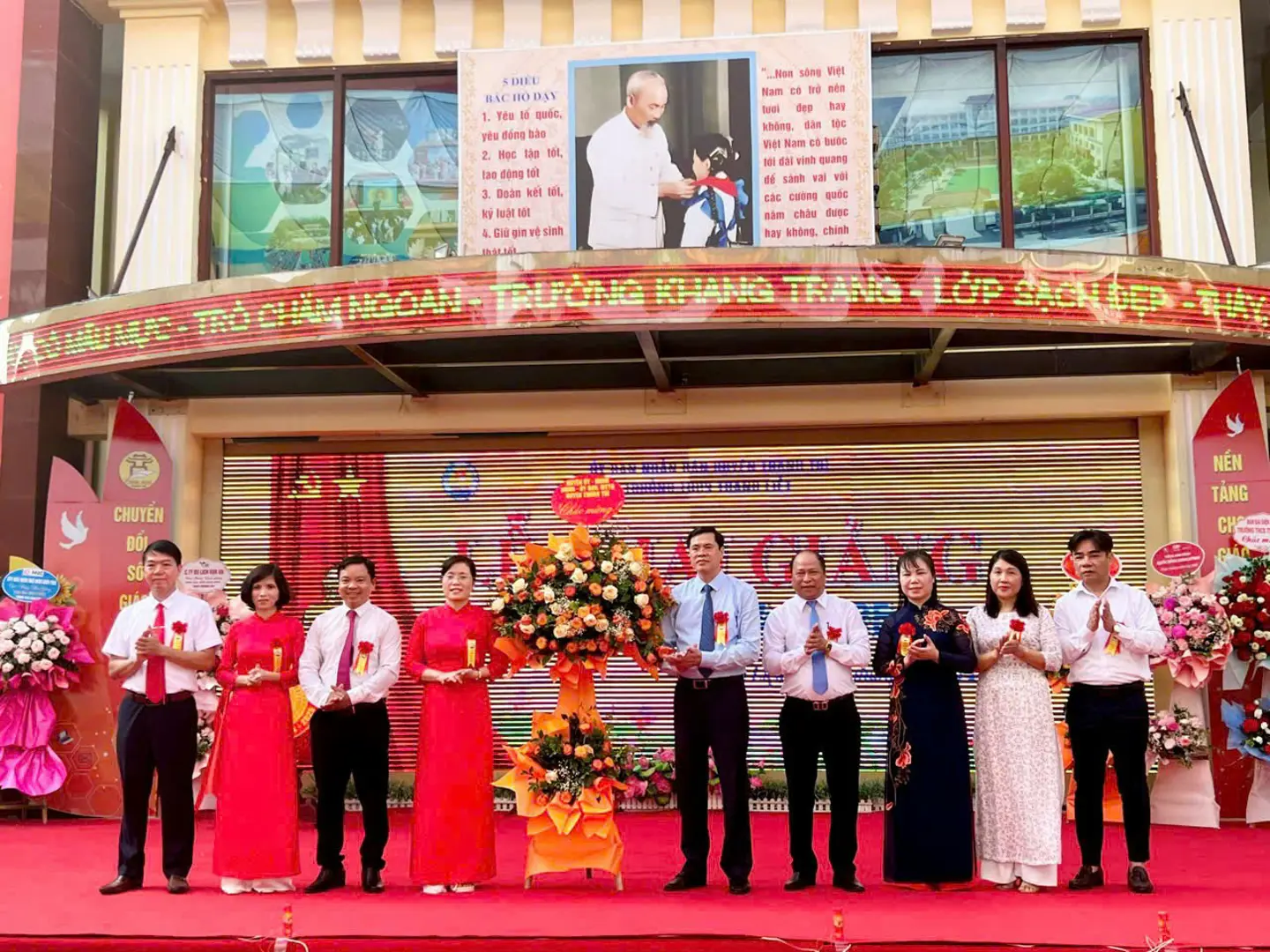 Ngành GD&ĐT huyện Thanh Trì: rộn ràng khí thế trong năm học mới