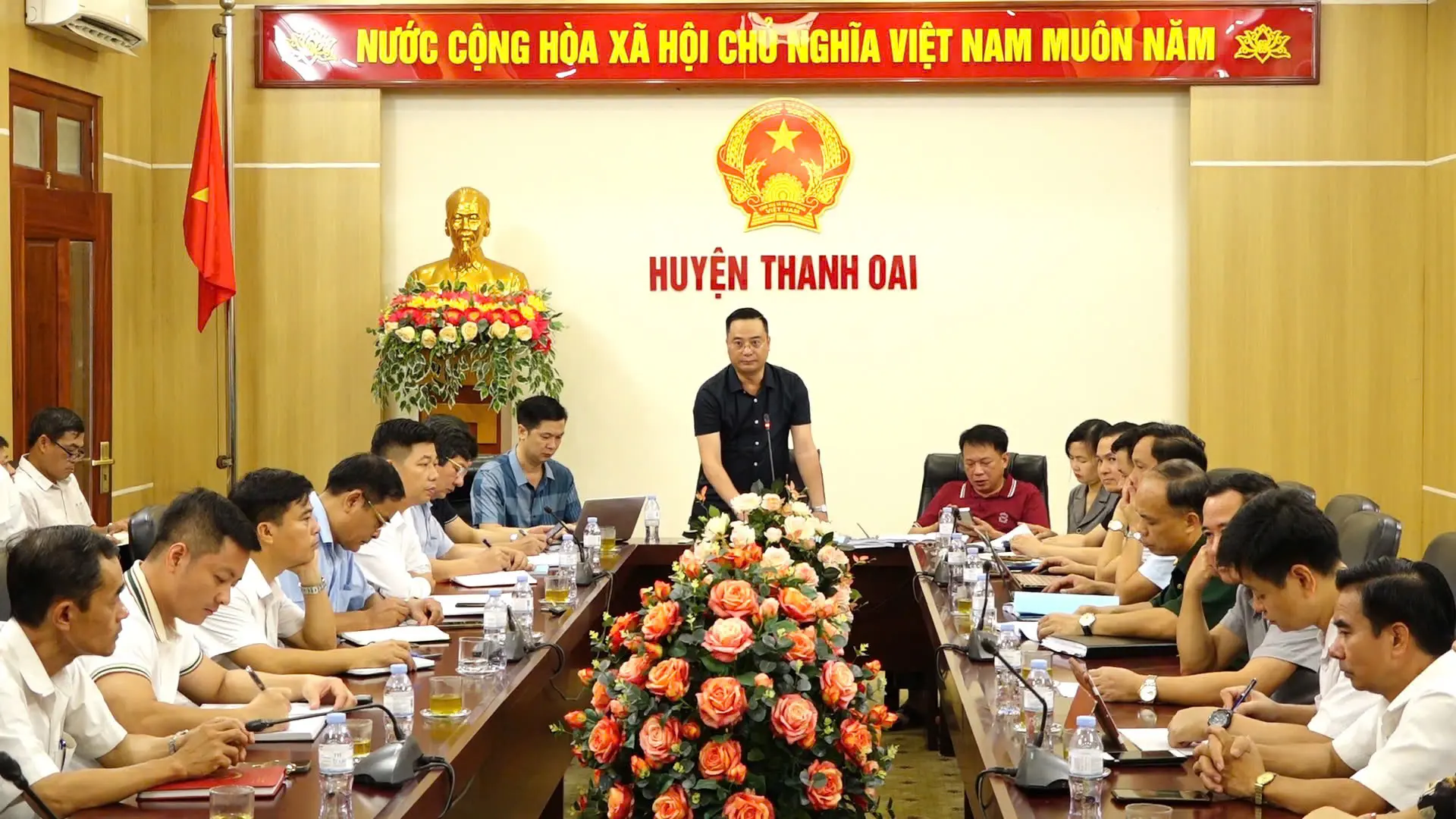 Thanh Oai: nêu cao trách nhiệm người đứng đầu trong ứng phó bão số 3