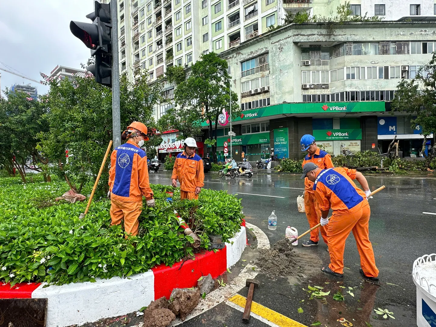 Hà Nội:kịp thời giải quyết sự cố cầu đường, không xảy ra tai nạn nghiêm trọng