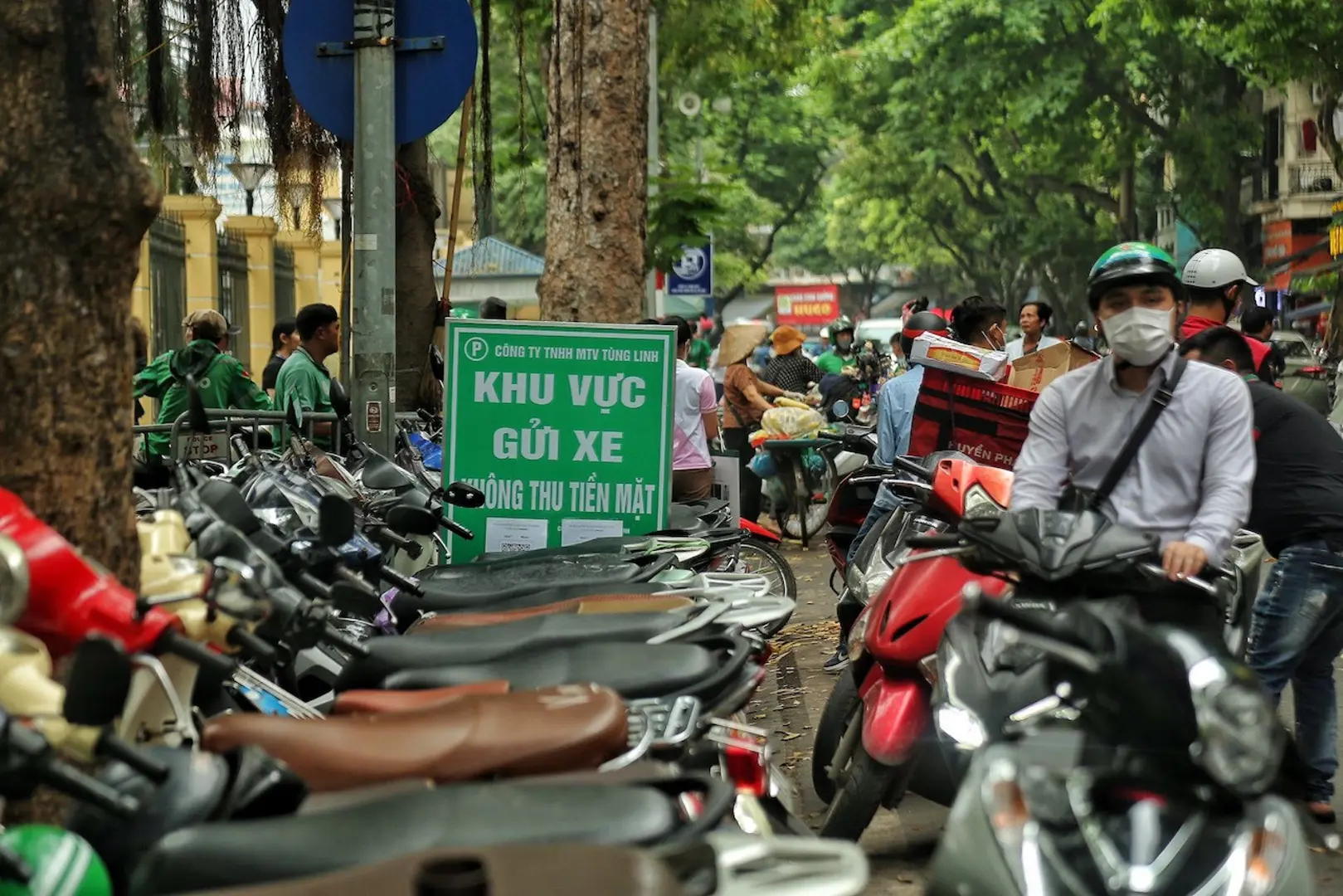 Các điểm trông giữ xe: phải bảo đảm tiêu chí “2 không, 1 có”