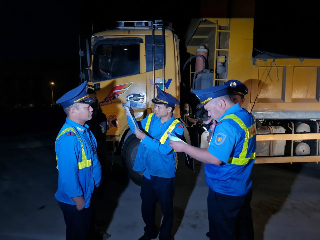 Thanh tra Sở GTVT TP Hà Nội phạt hành chính 12.454 trường hợp vi phạm