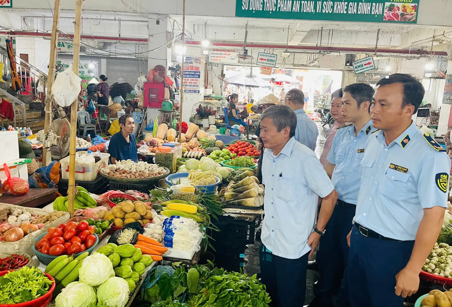 Vĩnh Phúc: tăng cường giám sát, kiểm soát bình ổn thị trường 