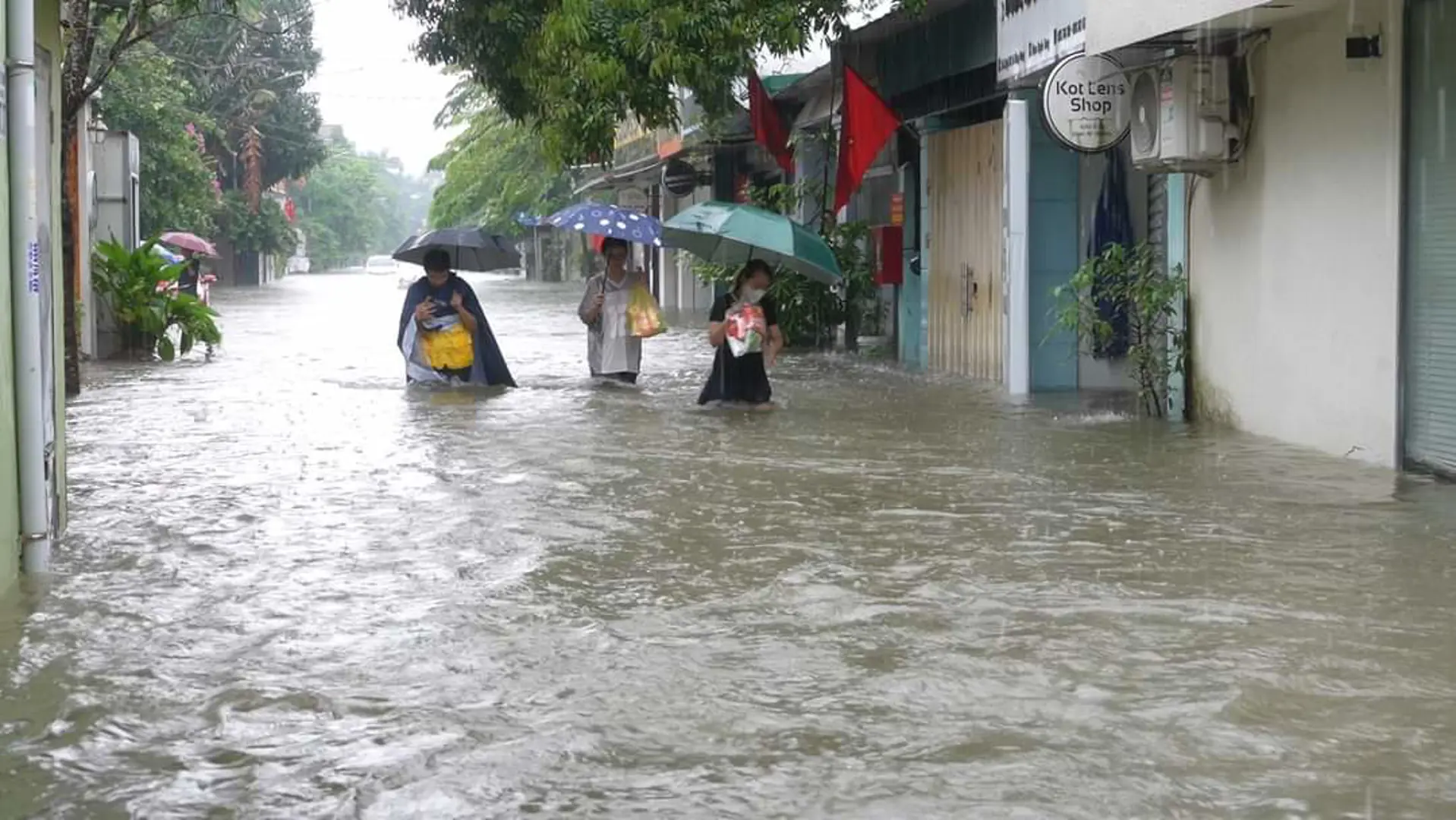 Nghệ An: tìm nguyên nhân và giải bài toán mưa lớn gây ngập ở TP Vinh