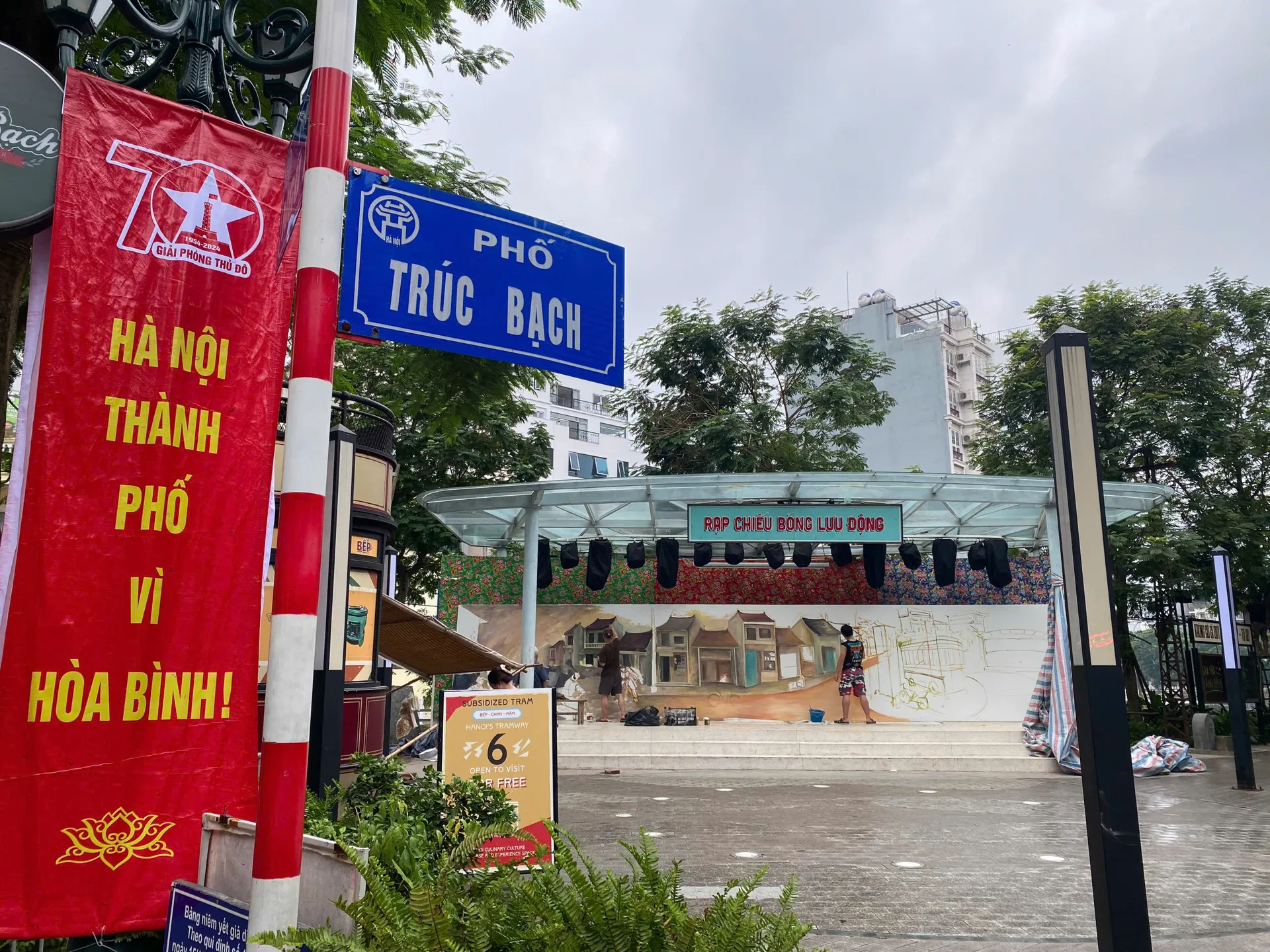 Gấp rút hoàn thiện bức tranh Panorama chào mừng 70 năm Ngày Giải phóng Thủ đô