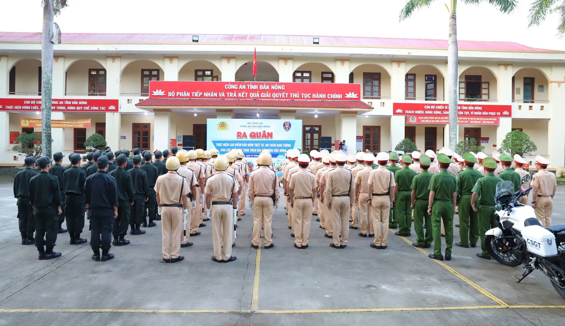 Đắk Nông: ra quân bảo đảm trật tự, an toàn giao thông cho học sinh