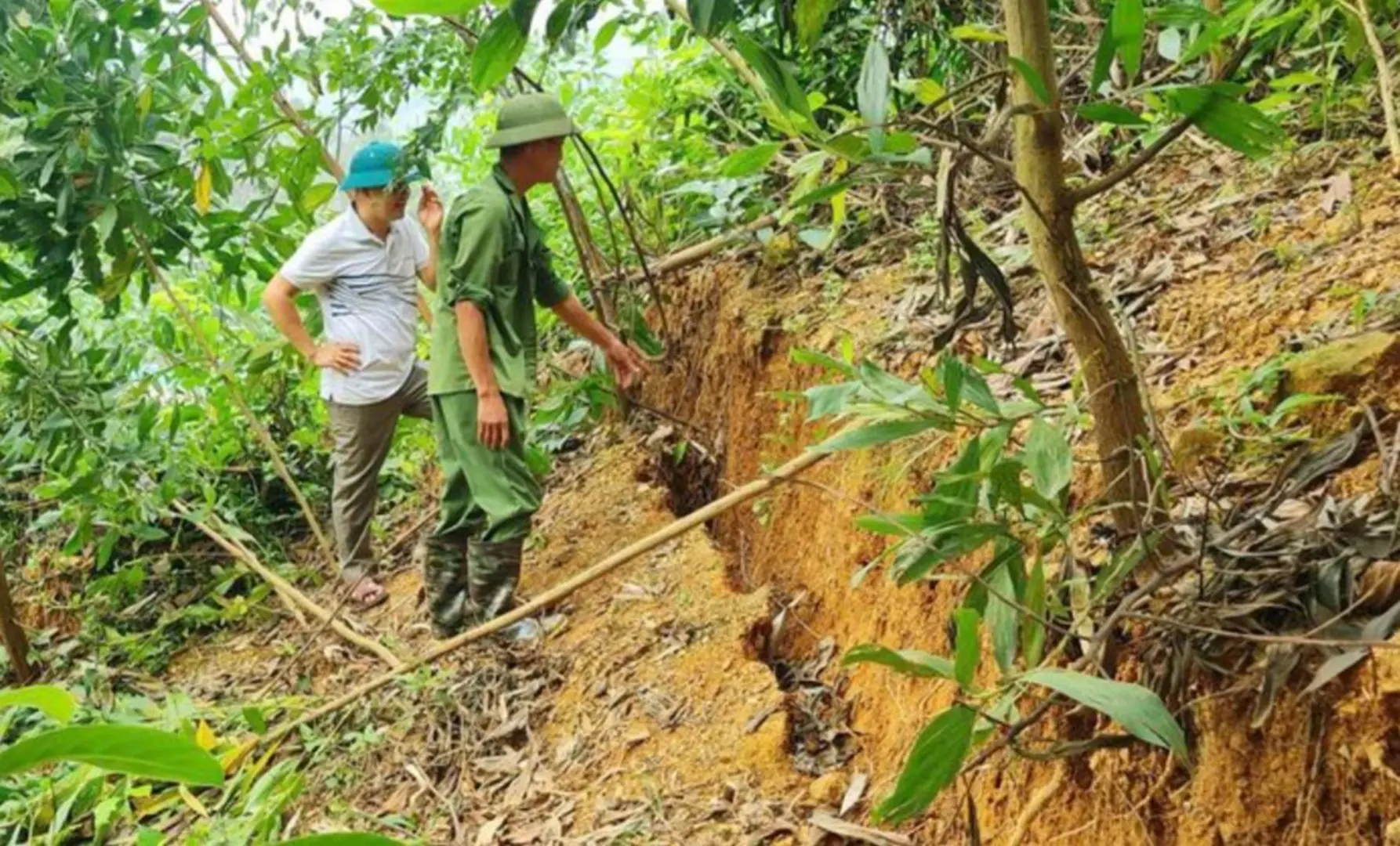 Bắc Giang: công bố tình huống khẩn cấp sạt lở đất tại 3 huyện