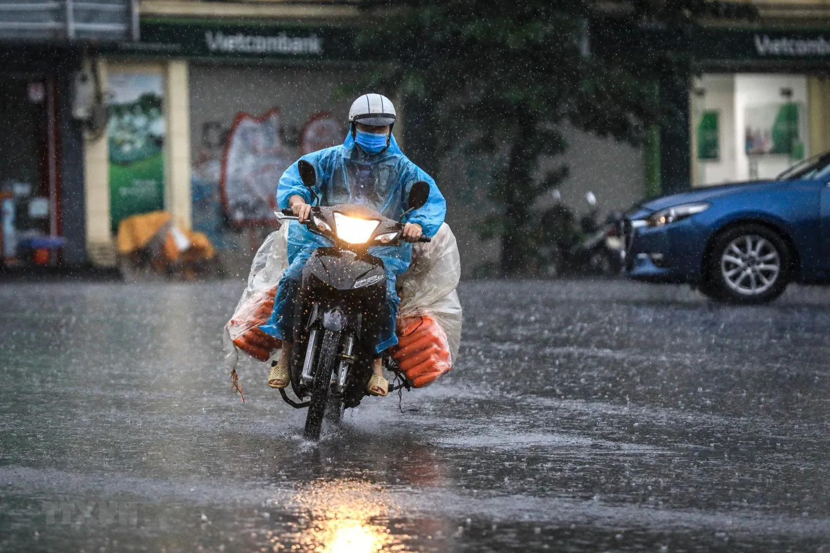 Hà Nội, Bắc Bộ đón 2 đợt không khí lạnh mới, mưa lớn trong tuần này