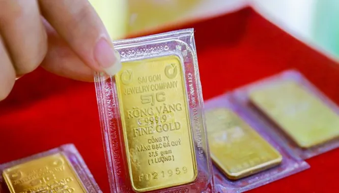 Bài toán kiểm soát giá cả