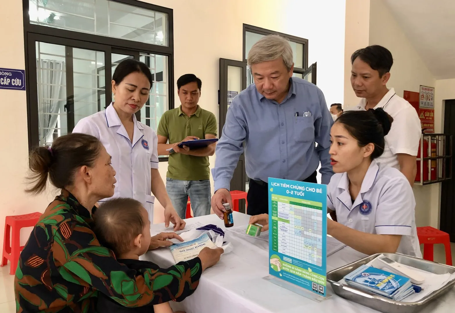 Hà Nội tiếp tục triển khai chiến dịch tiêm chủng vaccine sởi - rubella 