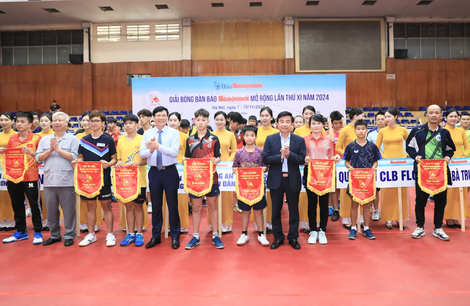 Khai mạc Giải Bóng bàn tranh Cúp Báo Hànộimới mở rộng lần thứ XI năm 2024