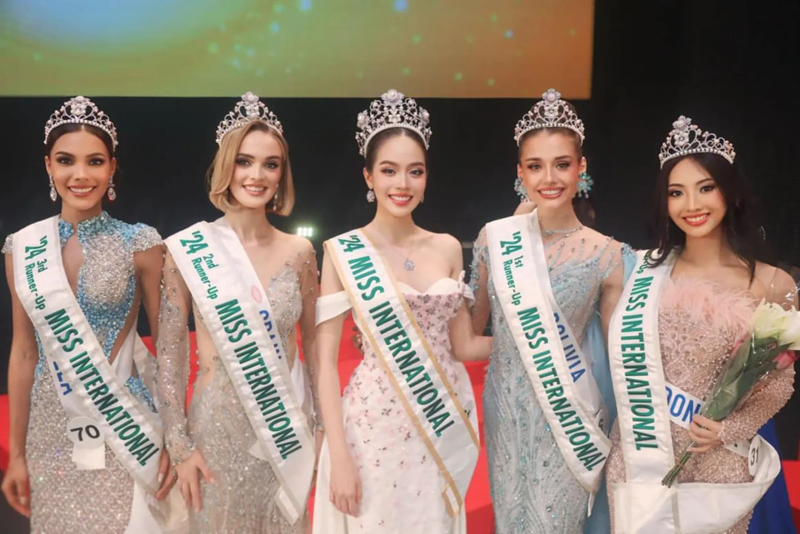 Hoa hậu Quốc tế 2024 Thanh Thuỷ chia sẻ, Kỳ Duyên duyên dáng tại Miss Universe