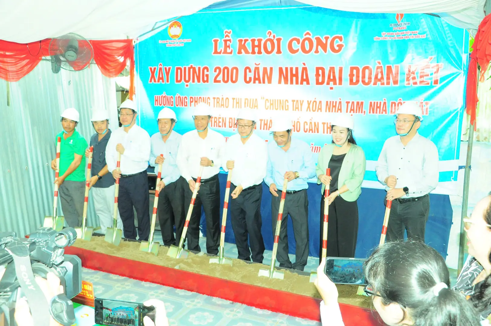 Cần Thơ: khởi công 200 căn nhà đại đoàn kết cho hộ nghèo