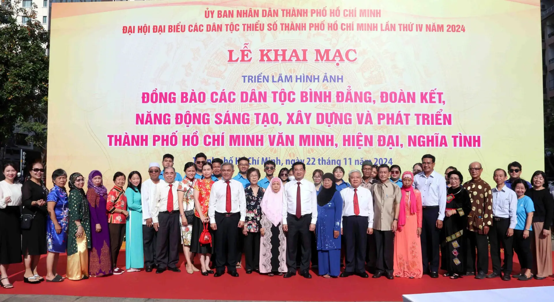 TP Hồ Chí Minh khai mạc triển lãm ảnh đồng bào các dân tộc thiểu số