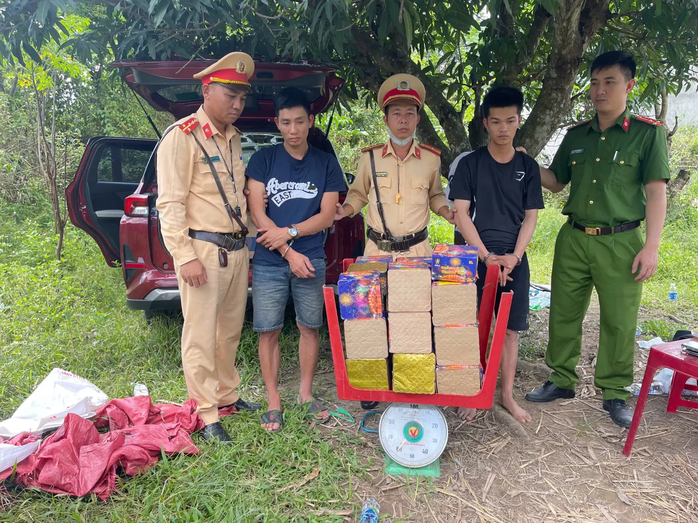 Đắk Nông bắt giữ nhóm đối tượng tàng trữ trái phép chất ma túy